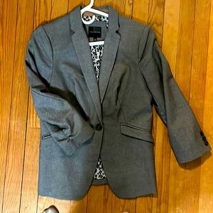 Size small womens blazer, never worn